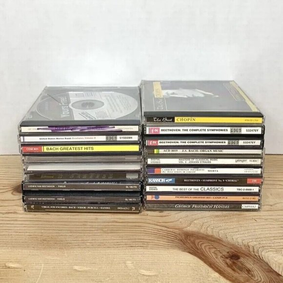 Classical Music CD LOT OF 17 Mixed Artists Beethoven Pachelbel Bach Chopin loop - Picture 1 of 5